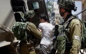 الاحتلال الإسرائيلي يعتقل فلسطينيا شمال رام الله