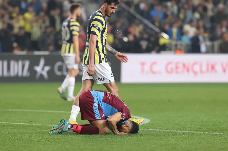 تريزيجيه: قلبي وجعني لما شوفت لقطة بصق لاعب فنربخشة