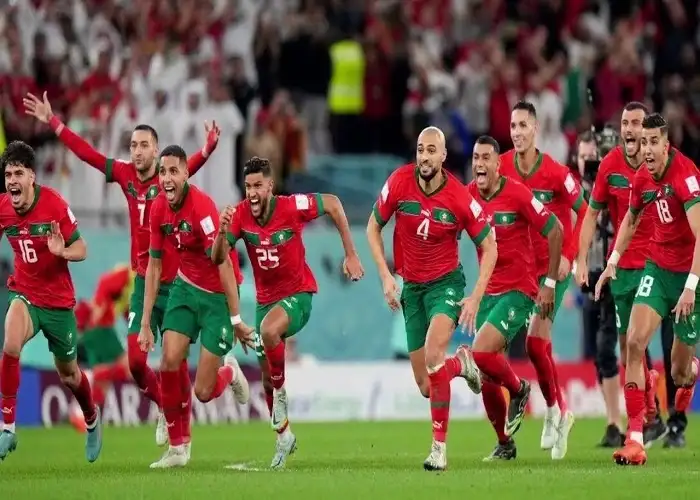 مدافع المغرب يقترب من جينت البلجيكي