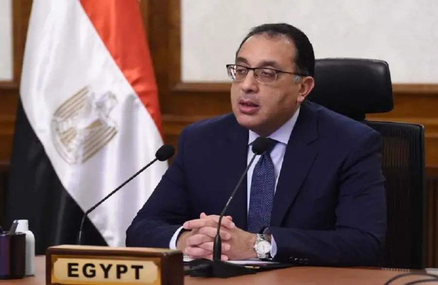 بمليار دولار.. مدبولي: الإعلان عن إبرام عقود جديدة ضمن برنامج الطروحات قريبا جدا