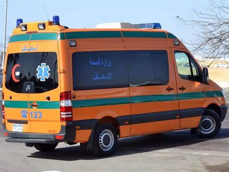 مصرع شخص وإصابة زوجته إثر سقوط سيارة ملاكي في ترعة المريوطية