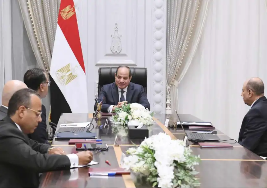 الرئيس السيسي يتابع الاستراتيجية المستقبلية لقطاع الطيران المدني