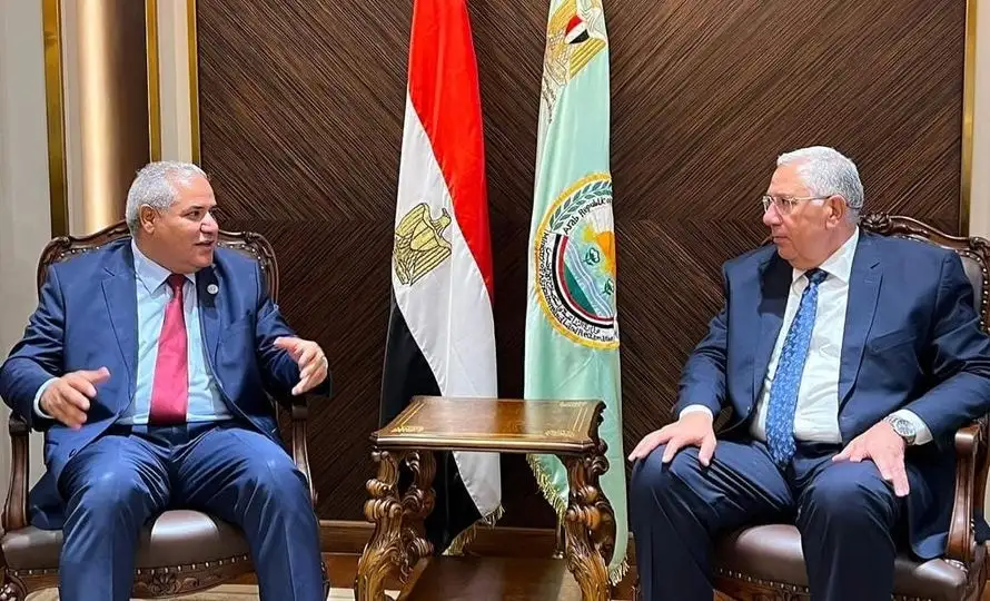وزير الزراعة يبحث مع مسئولي "الفاو" المشروعات والأنشطة المشتركة بين الجانبين