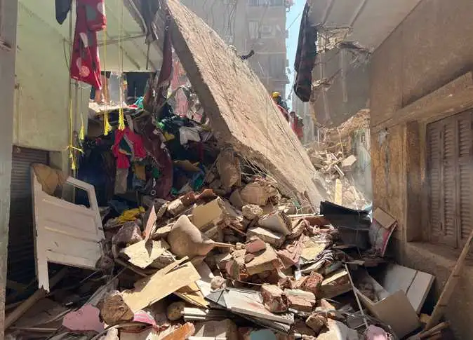 سيدتان ومُسن و10 أطفال.. الحصيلة النهائية لضحايا عقار حدائق القبة المنهار