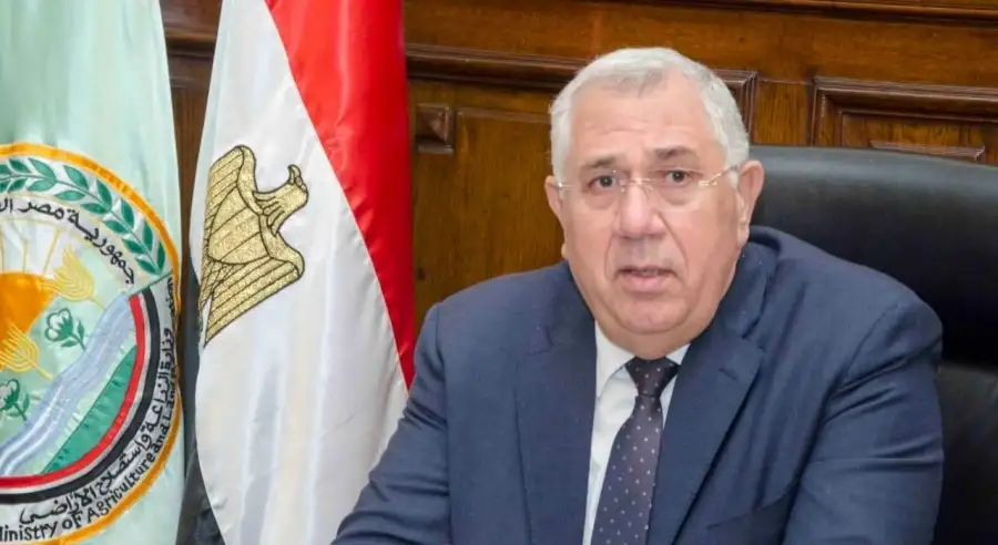 وزير الزراعة يوجه بتدقيق حصر المساحات المنزرعة فعليا لوصول دعم الأسمدة لمستحقيه