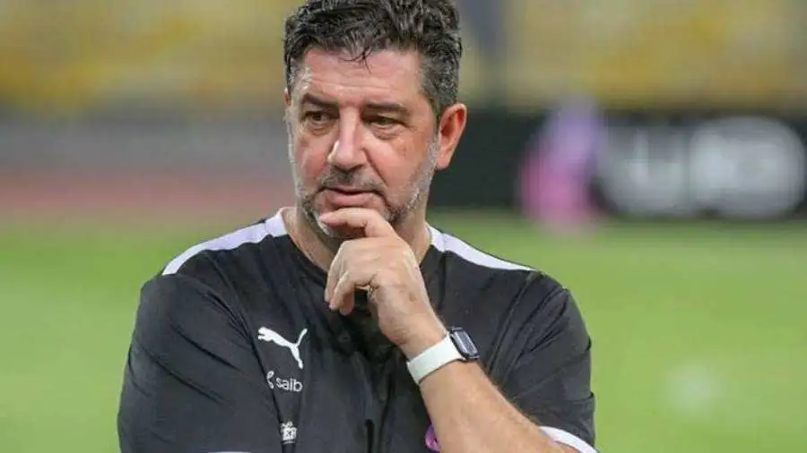 وكيله: لم يصل عرض رسمي لفيتوريا.. ولا يفكر في الرحيل عن منتخب مصر