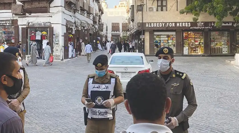 السعودية.. ضبط حوالي 14 ألف مخالف وترحيل ما يقارب 8 آلاف شخص