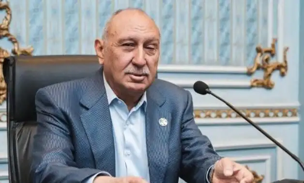 النائب أحمد عثمان: مد وقف العمل بقانون ضريبة الأطيان يخفف الأعباء عن الفلاح