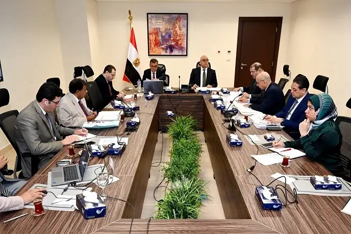 وزير الإسكان يترأس اجتماع مجلس إدارة الهيئة العامة للتنمية السياحية بمقر الوزارة بالعاصمة الإدارية الجديدة