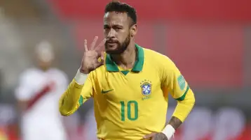 تقارير.. مزايا خرافية في عقد نيمار مع الهلال السعودي