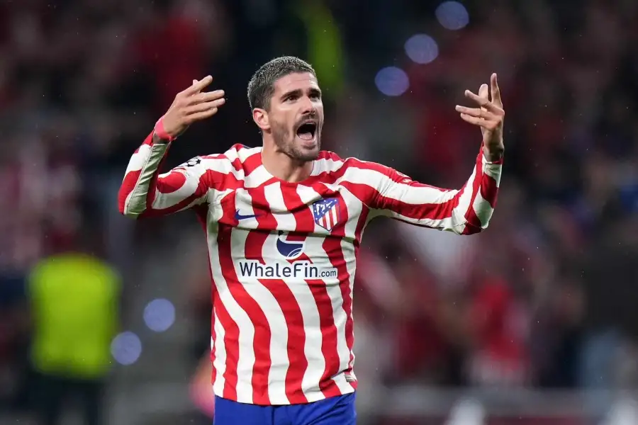 نجم أتلتيكو مدريد يتلقي عرضا سعوديا