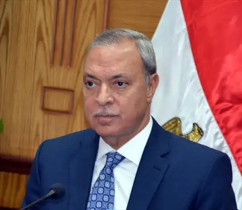 محافظ القليوبية يشهد مسيرة شبابية احتفالا بالعيد القومي