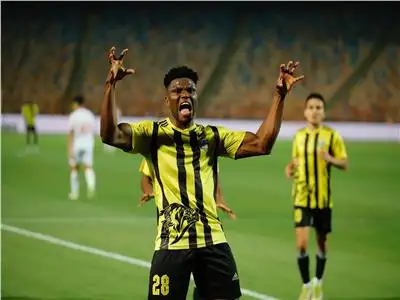 المقاولون العرب يشكو جون أوكلي للفيفا