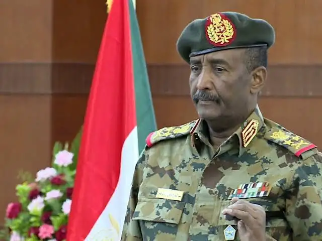 السودان.. البرهان يحل قوات الدعم السريع بمرسوم دستوري