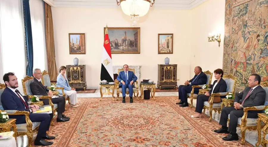 السيسي ووزيرة الخارجية الفرنسية يؤكدان الحرص المتبادل لمكافحة الإرهاب والهجرة غير الشرعية