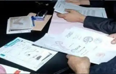 ضبط عصابة تزوير المحررات الرسمية وترويجها في الدقهلية