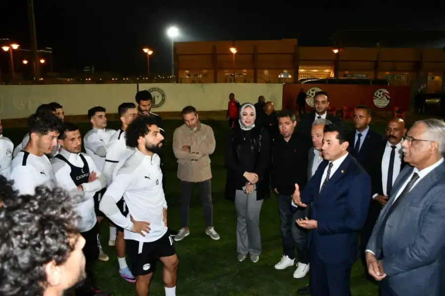 وزير الرياضة يكشف موقف صلاح من أولمبياد باريس
