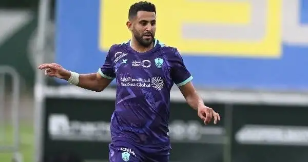 محرز يقود هجوم الأهلي السعودي أمام الاتفاق