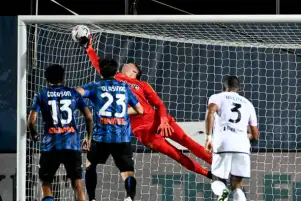 يوفنتوس يتعادل مع أتالانتا سلبيا في الدوري الإيطالي