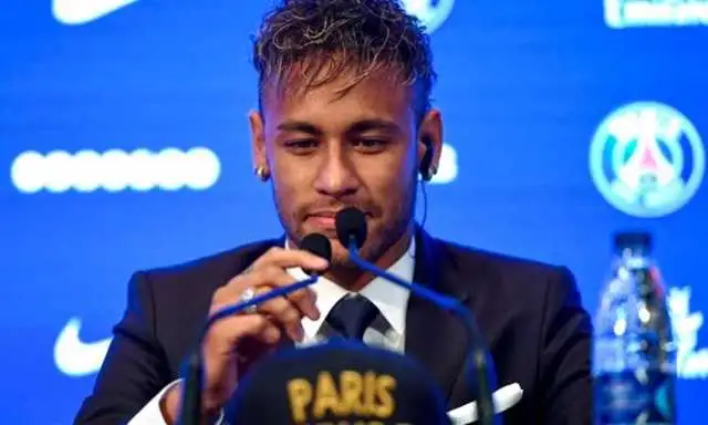 الهلال يكشف سبب عودة نيمار للبرازيل