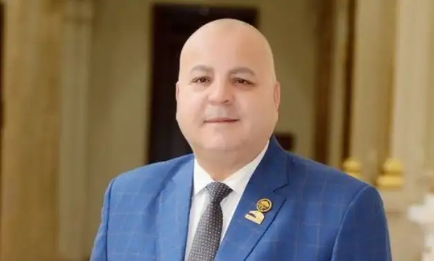 النائب أسامة الأشموني يطالب الأجهزة الرقابية بمتابعة تنفيذ مبادرة خفض الأسعار