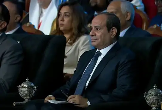 الرئيس السيسي: الدولة مستعدة لدعم الشركات الزراعية في إنشاء محطات التعبئة والتصدير