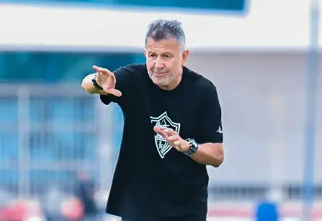 حمادة عبداللطيف: «الزمالك عنده كوارث دفاعية.. وطريقة لعب أوسوريو لا تناسب الفريق»
