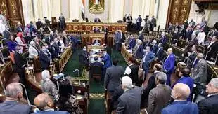 المصنعون يعرضون مطالبهم على مائدة البرلمان.. وأبرزها التراخيص ومشكلات الضرائب