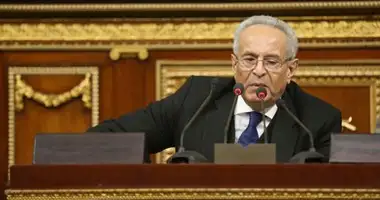 بهاء أبوشقة يدعو لمخاطبة برلمانات العالم لوضع تشريعات عالمية لمواجهة الاحتباس الحراري