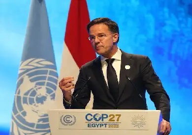 رئيس الوزراء الهولندي يلتزم الصمت بعد فوز اليمين المتطرف في الانتخابات البرلمانية
