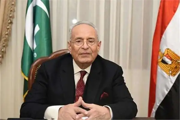 "وكيل الشيوخ " يدعو المصريين في الخارج الي الاحتشاد والمشاركة في الانتخابات الرئاسية