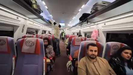 النقل تستطلع آراء ركاب قطار تالجو على خط الصعيد