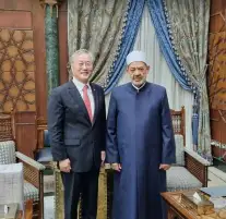سفير كوريا الجنوبية بمصر يشيد بدور الأزهر الشريف في تطوير العلوم الدينية والشئون الإسلامية