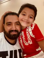 "موقع الجورنال" يهنئ الزميل احمد عبداللطيف بمناسبة عيد ميلاد نجله سادن