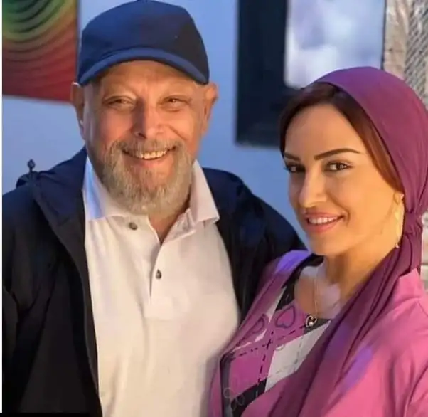 مي كساب تعزي ريهام عبدالغفور في وفاة والدها: الله يصبر قلبك يا حبيبة قلبي