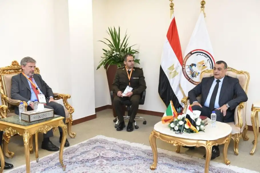 إيديكس 2023.. وزير الإنتاج الحربي يبحث التعاون مع رئيس إدارة القوات الجوية اللوجستية الإيطالي