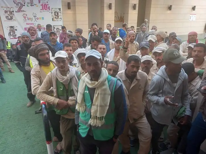 إقبال كثيف بلجنة الوافدين في العاصمة الإدارية الجديدة