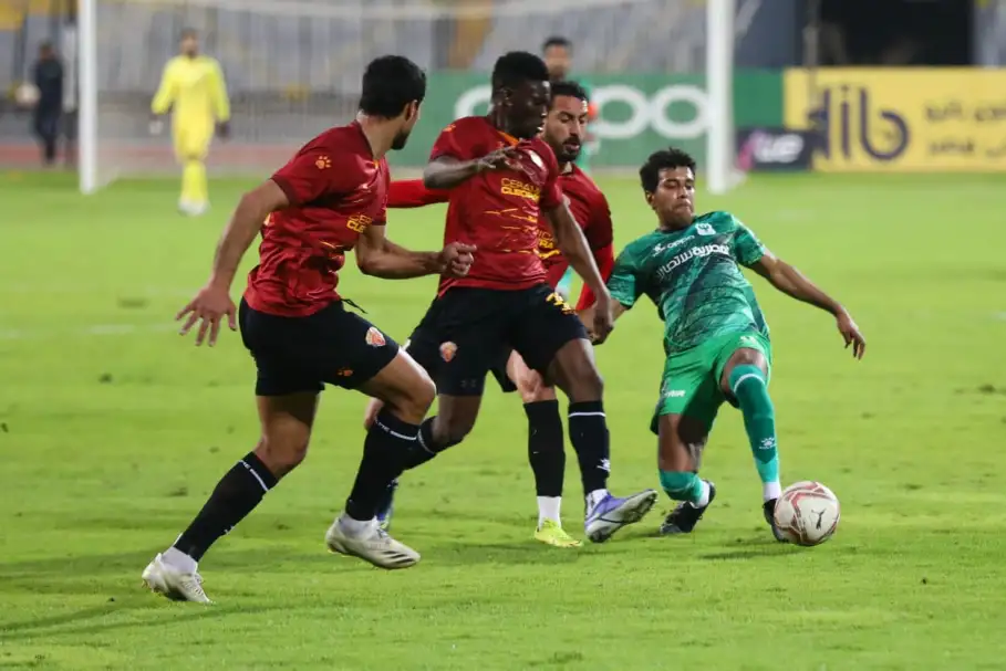 سيراميكا يطالب اتحاد الكرة في بيان رسمي بحكام دوليين