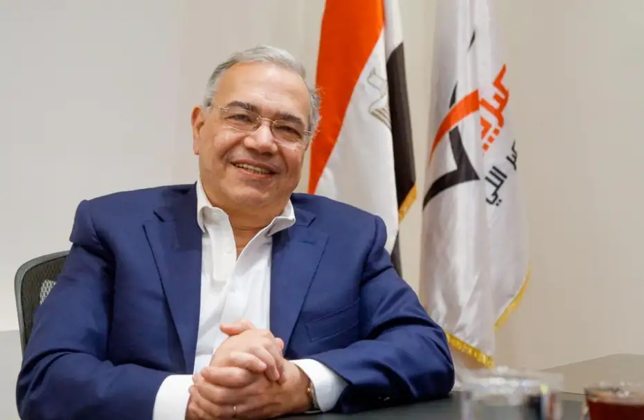 رئيس المصريين الأحرار: نطالب بوزارة اقتصاد يترأسها خبير اقتصادي لتنفيذ خطط التنمية
