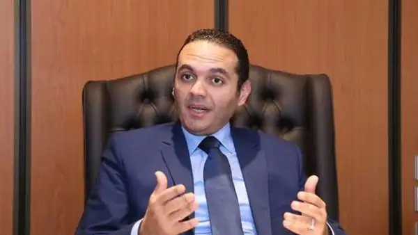 اجتماع البنك المركزي.. مدحت نافع: رفع سعر الفائدة ضرورة قصوى لكبح التضخم