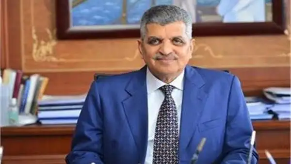 الفريق أسامة ربيع: قناة السويس ما زالت غير متأثرة بما يحدث في البحر الأحمر