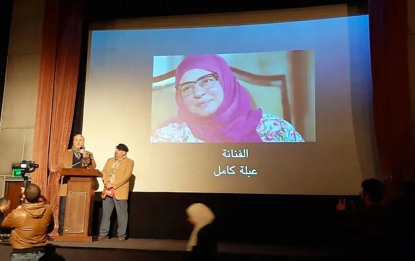 مهرجان القاهرة للفيلم القصير يكرم عبلة كامل في ختام دورته الخامسة