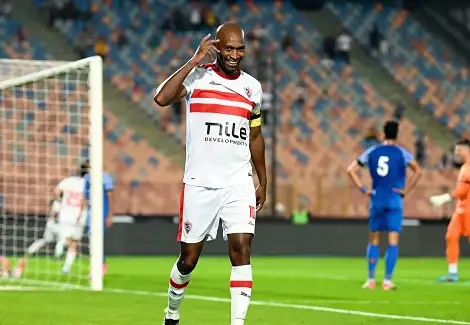 شيكابالا يشارك في تدريبات الزمالك الجماعية بعد انتهاء برنامجه التأهيلي