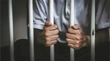 السجن 10 سنوات لمتهم بهتك عرض فتاة بمنطقة العجوزة