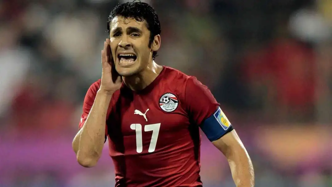 أحمد حسن: عقد روي فيتوريا مع اتحاد الكرة كارثي