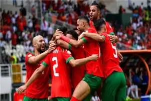 الركراكي يجري تعديلات على تشكيلة المغرب ضد جنوب أفريقيا