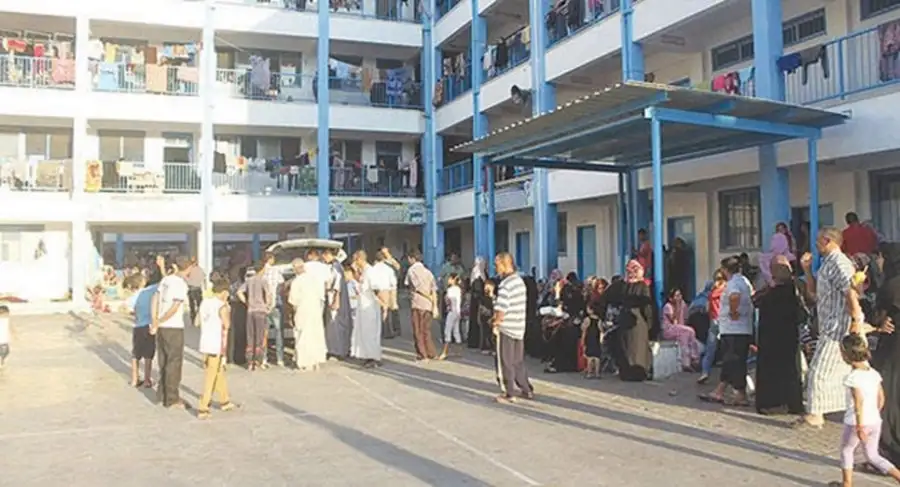 جيش الاحتلال يعتقل عاملين بالأونروا لدى نزوحهم إلى رفح جنوبي قطاع غزة