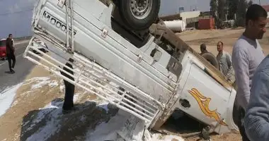 11 مصابا في انقلاب سيارة ربع نقل أعلى الإقليمي