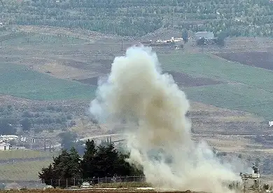 الجيش الإسرائيلي يعلن تعرض قاعدة القيادة الشمالية لقصف صاروخي