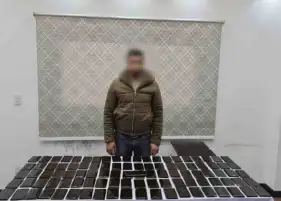 القبض على 8 أشخاص بتهمة حيازة 10 كيلو حشيش في القاهرة